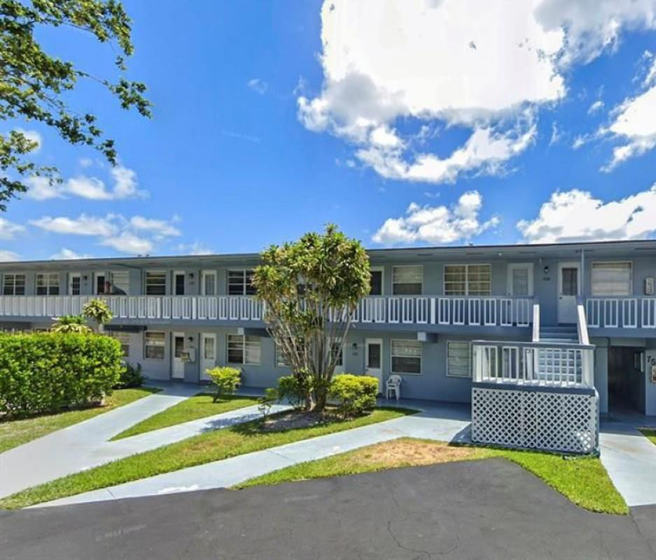 701 Pine Drive 107