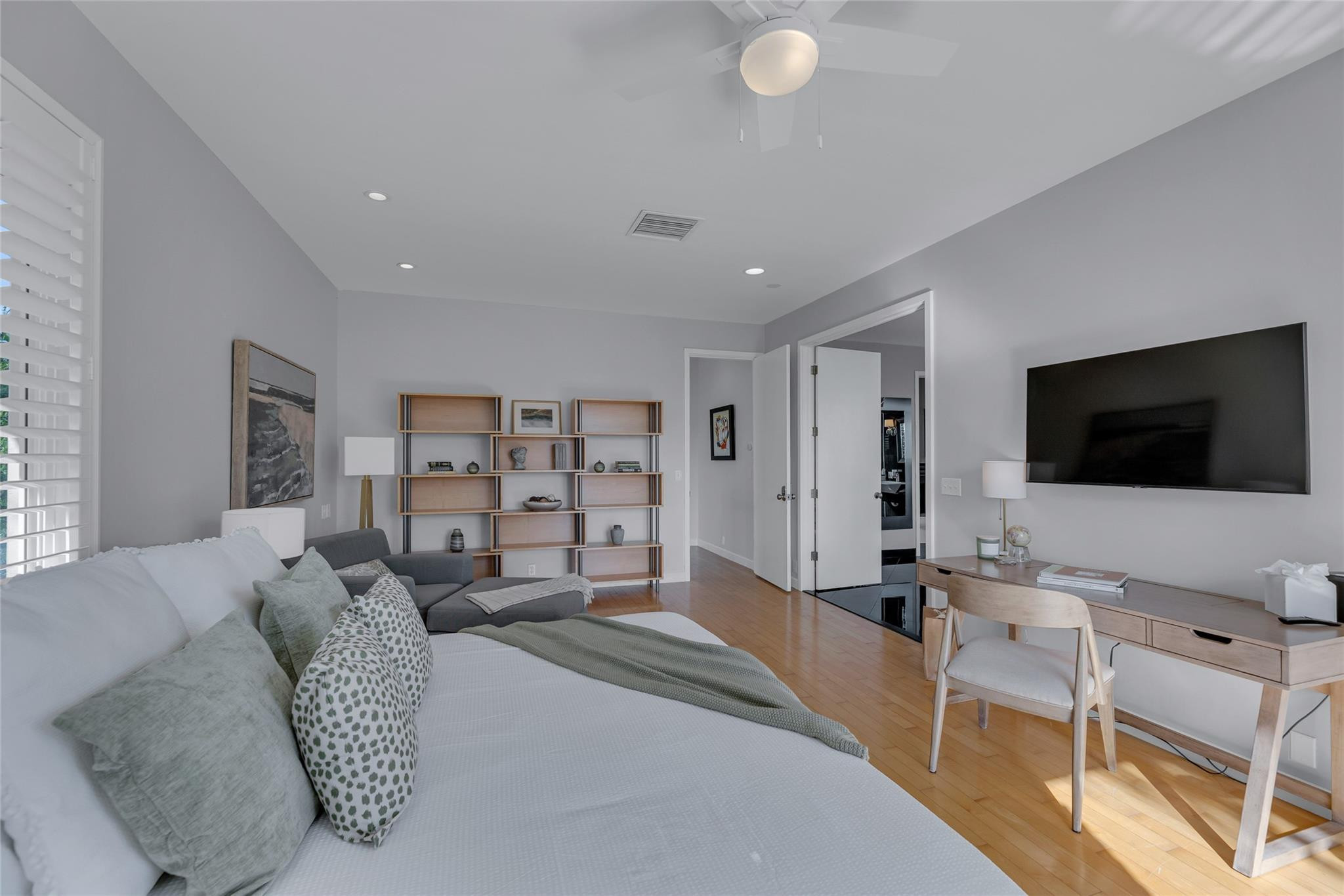 272 Imperial Lane Property Photo 64
