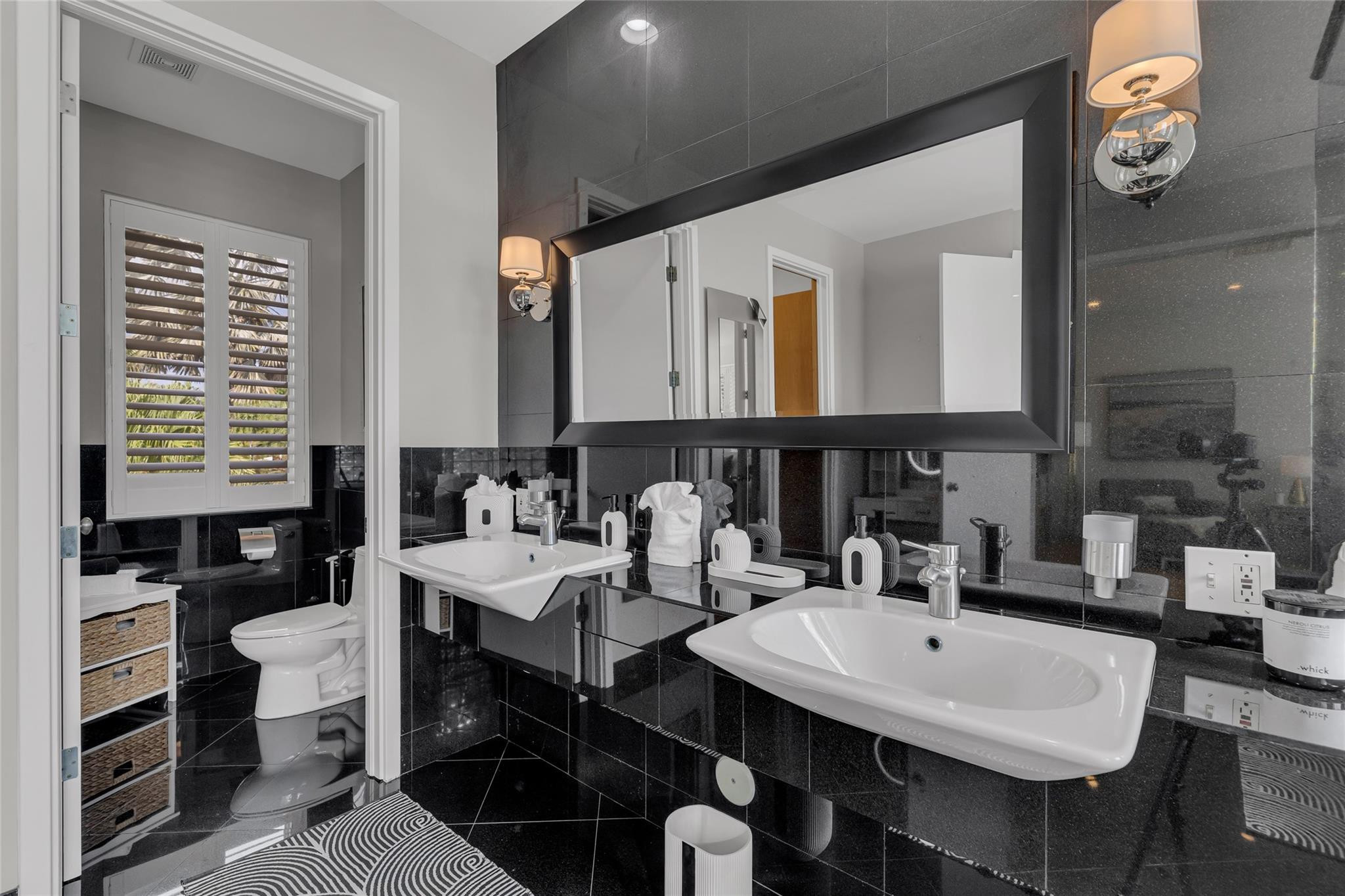272 Imperial Lane Property Photo 70