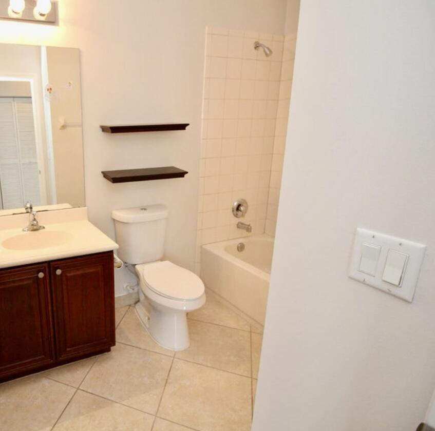 4930 Bonsai Circle 208 Property Photo 12