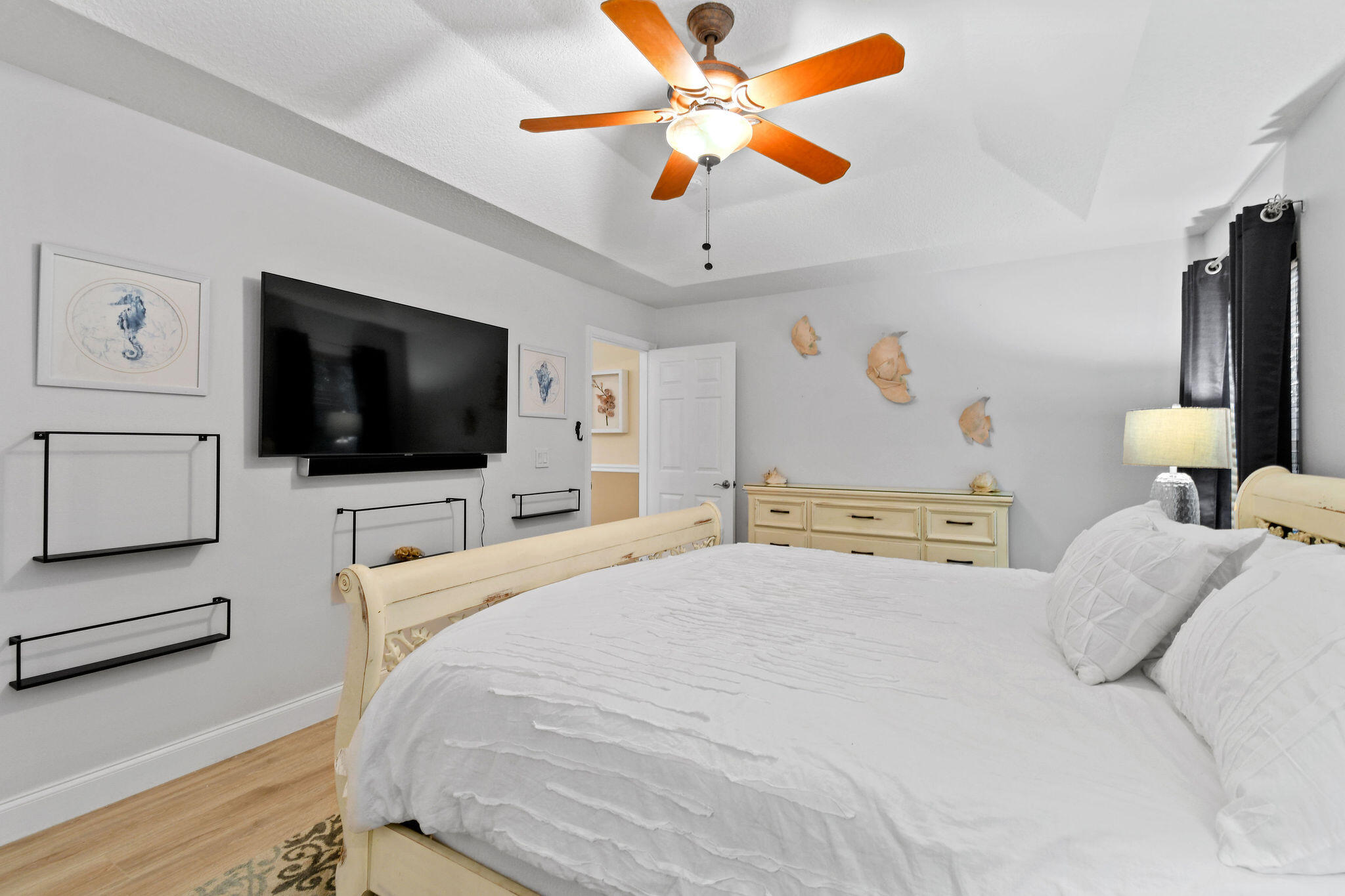 17861 Winterhawk Trail Property Photo 16