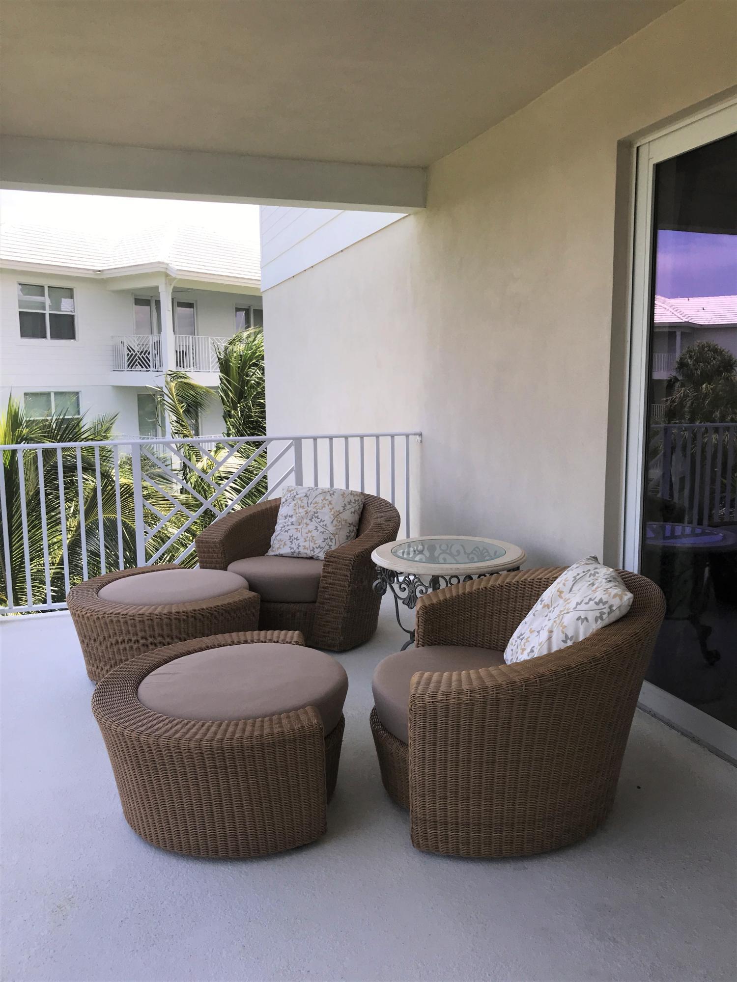 431 Bay Colony Drive N Property Photo 15