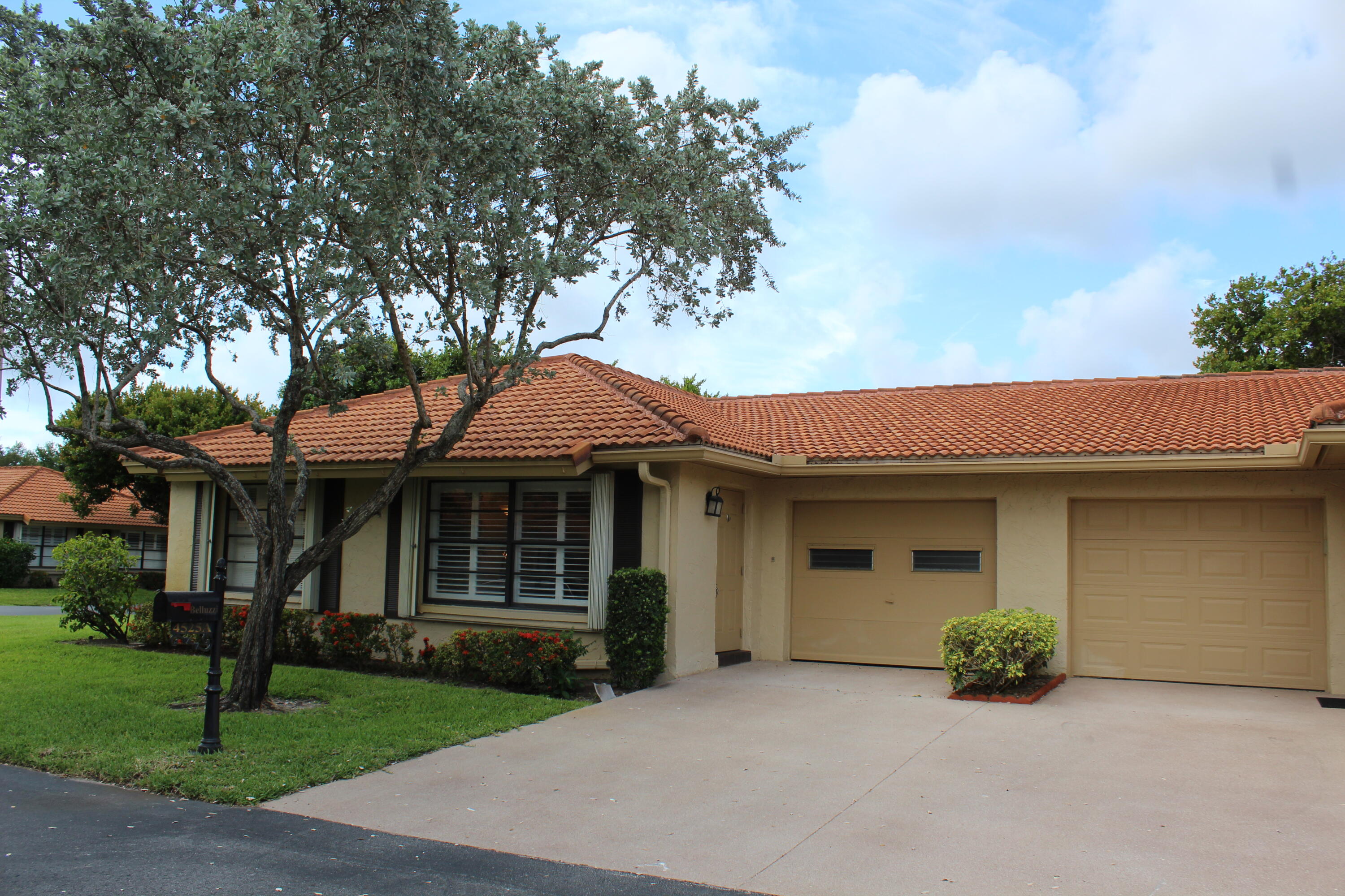 4525 Nutmeg Tree Lane A Property Photo 1