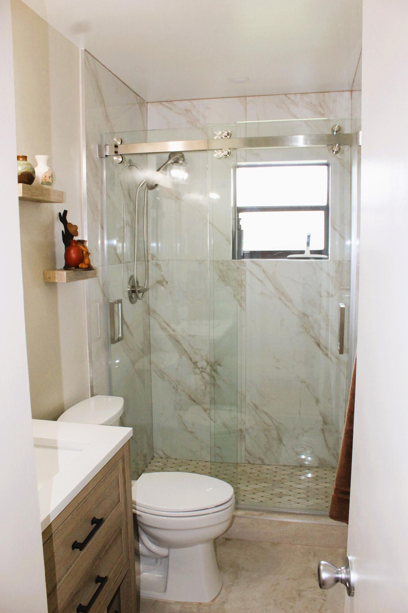 4525 Nutmeg Tree Lane A Property Photo 14