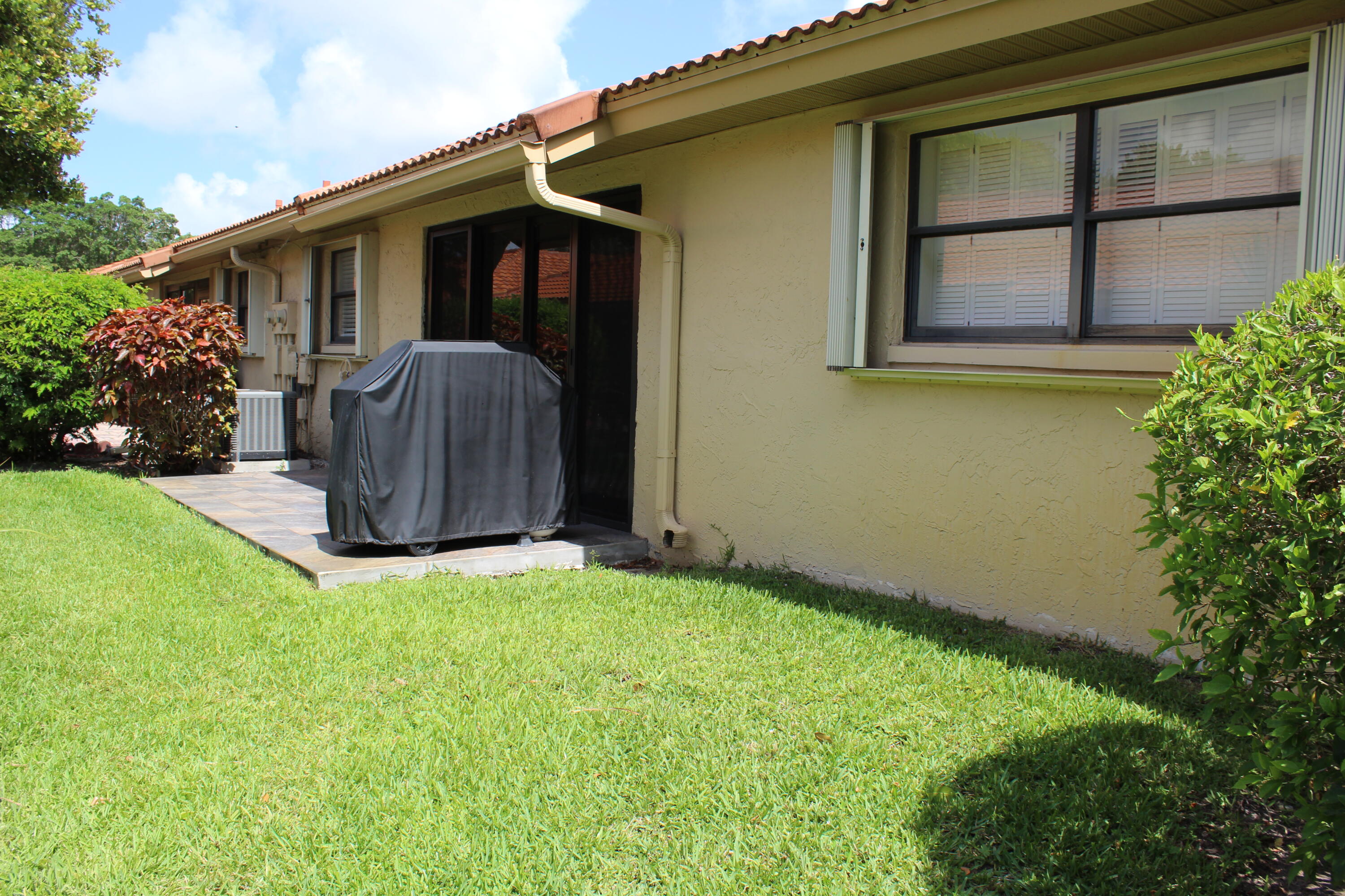 4525 Nutmeg Tree Lane A Property Photo 18