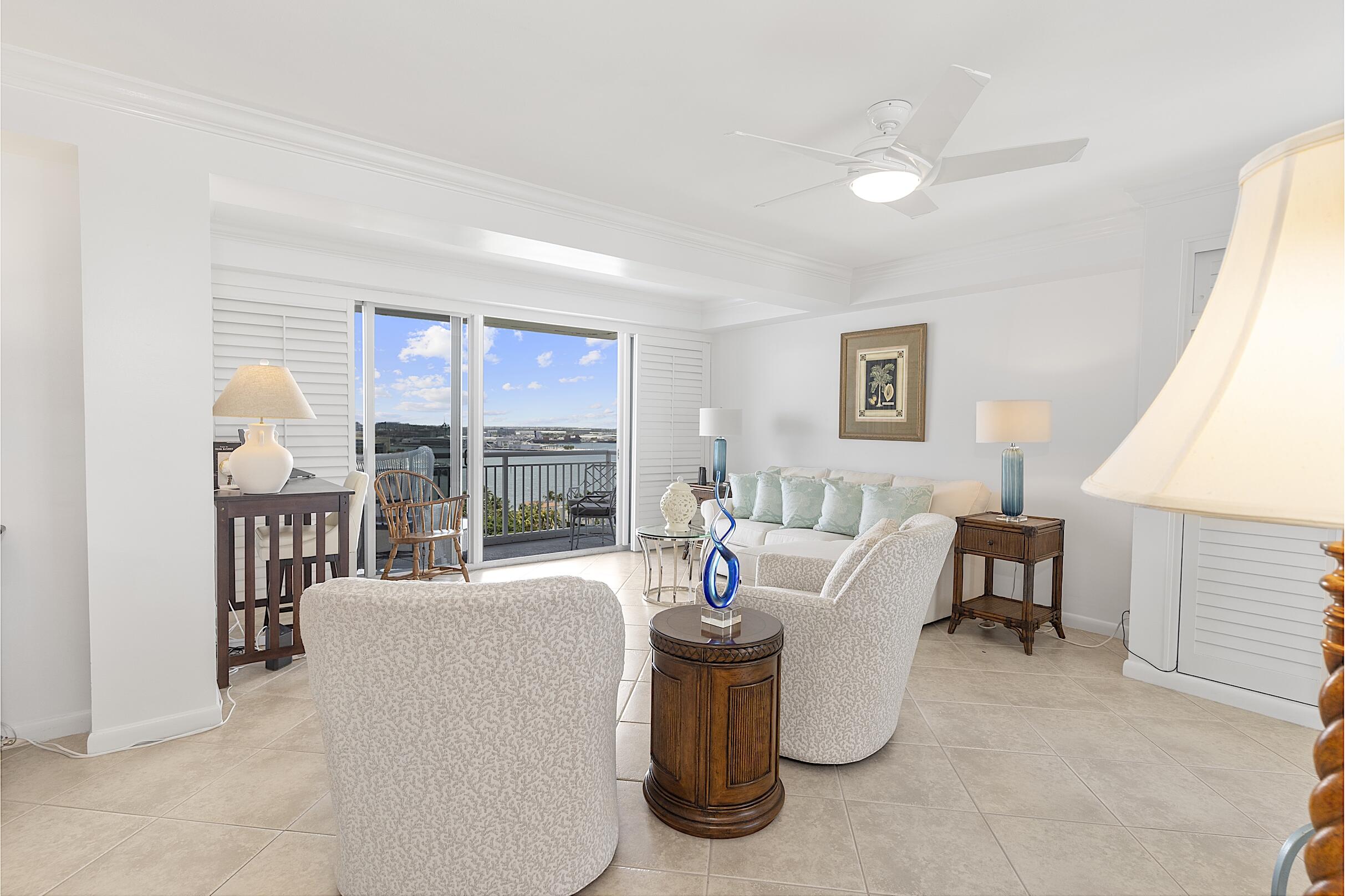 1920 S Ocean Drive 1611 Property Photo 4