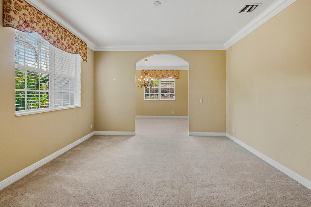 4989 Sw Saint Creek Drive Property Photo 14