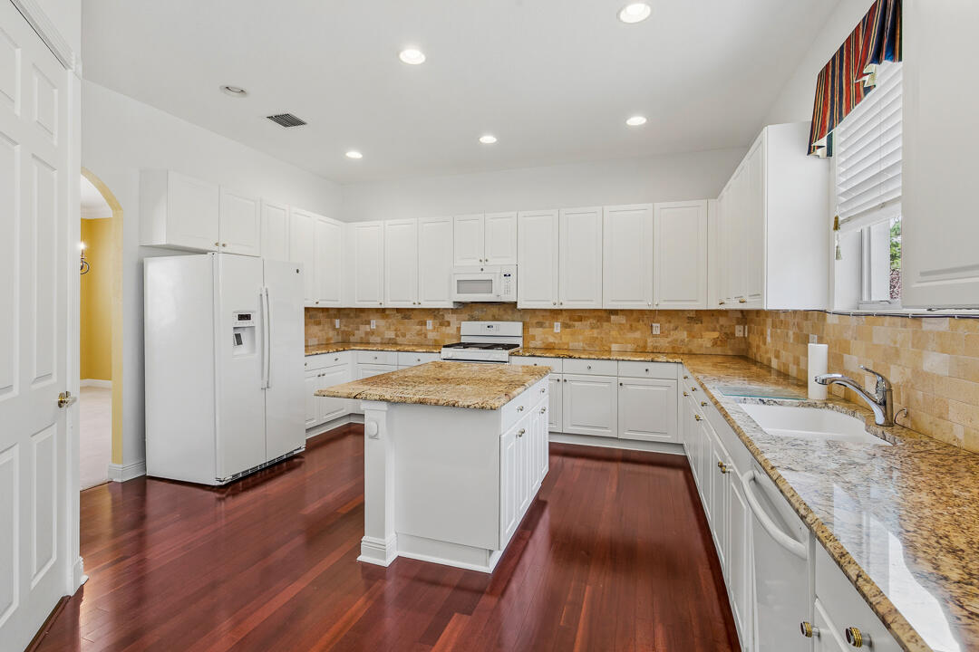 4989 Sw Saint Creek Drive Property Photo 18