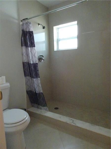 96 Del Rio Boulevard Property Photo 8