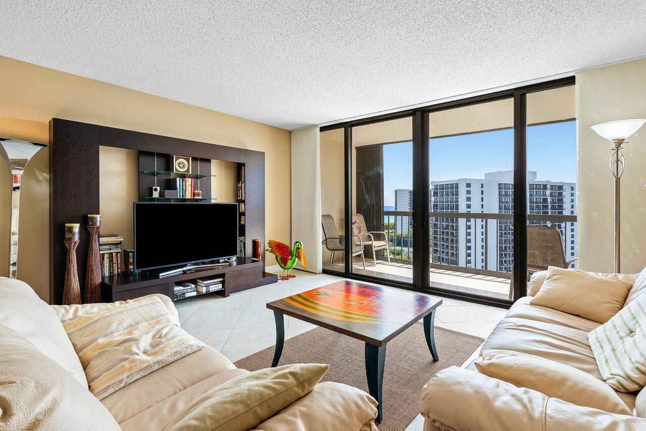 4740 S Ocean Boulevard 1515 Property Photo 7