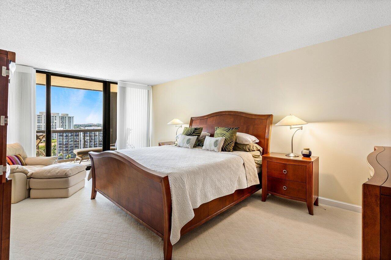 4740 S Ocean Boulevard 1515 Property Photo 18