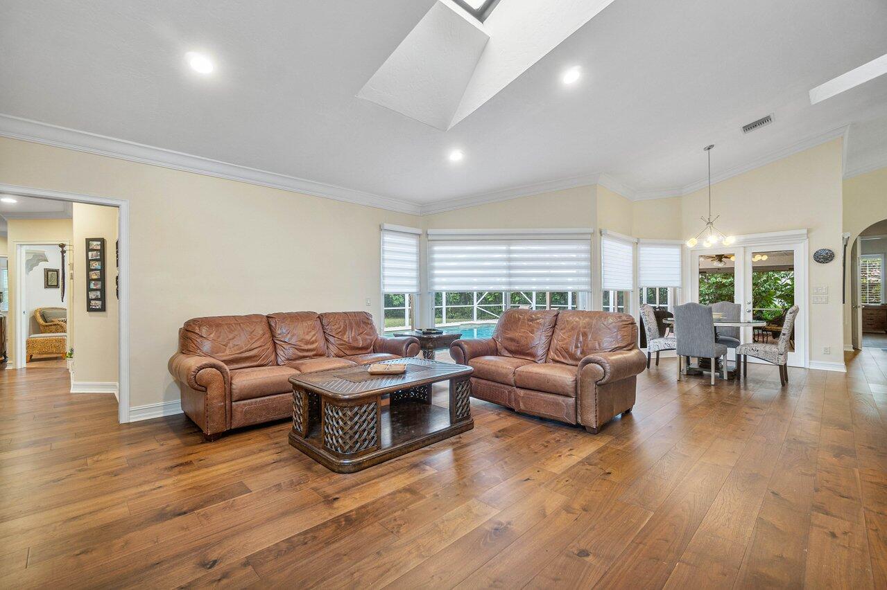 45 Dunbar Road Property Photo 11