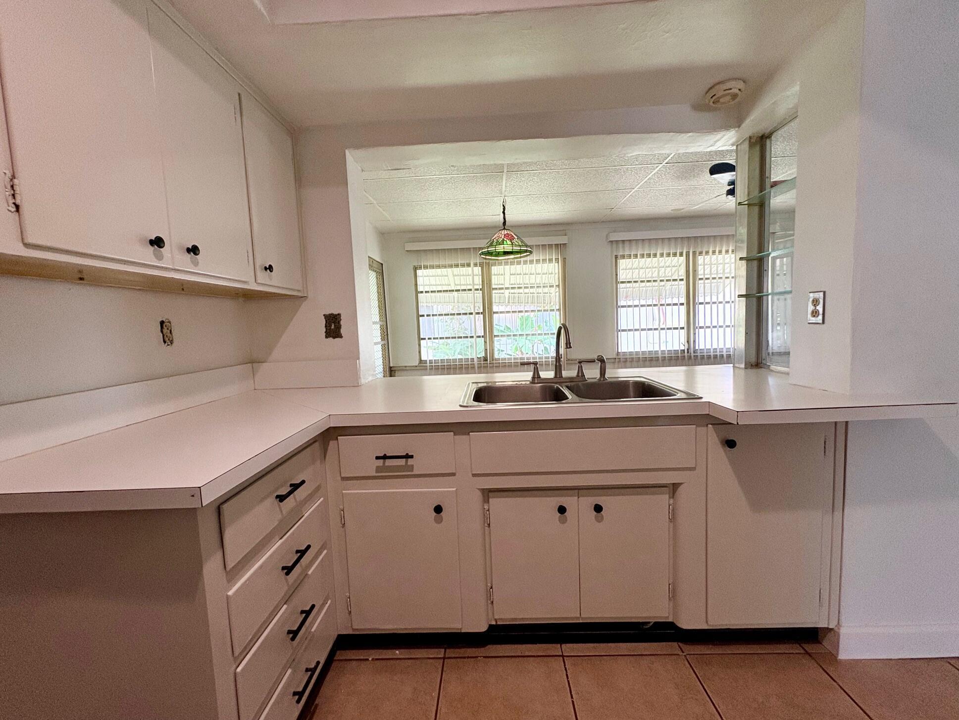 4603 Nw 49th Street Property Photo 13
