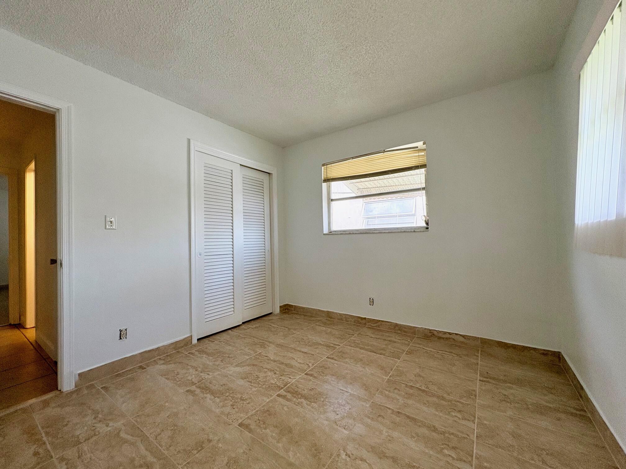 4603 Nw 49th Street Property Photo 18