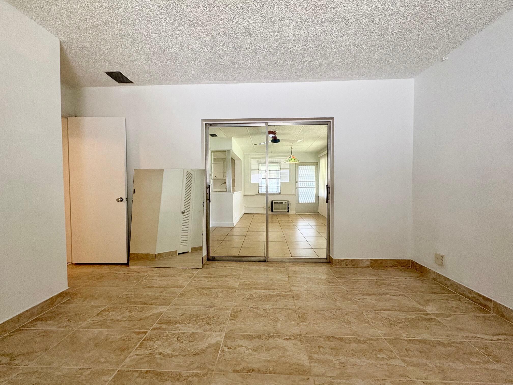 4603 Nw 49th Street Property Photo 19
