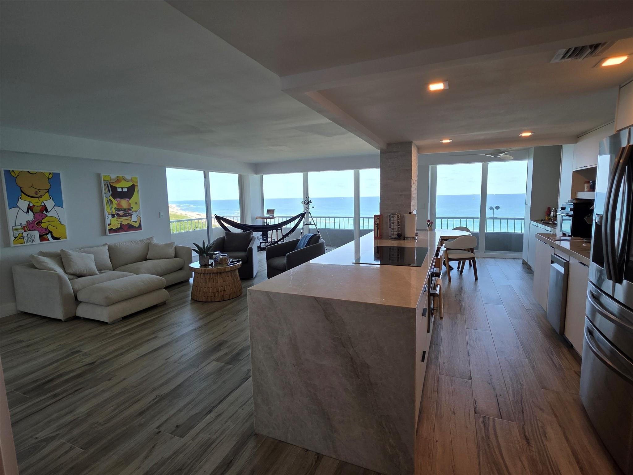 5550 N Ocean Drive Property Photo 1