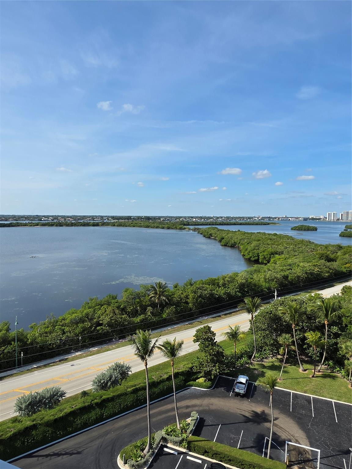 5550 N Ocean Drive 11c Property Photo 32