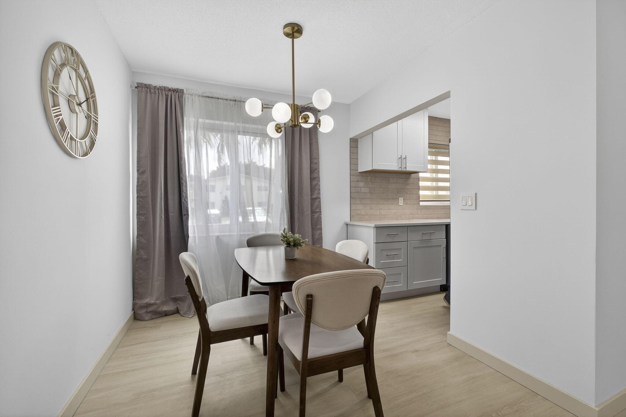 193 Easthampton I Property Photo 13