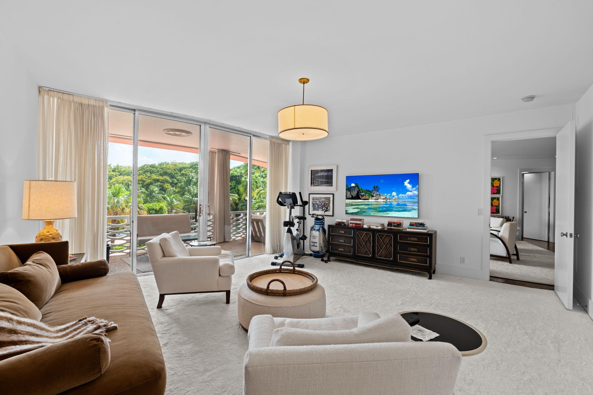 315 S Lake Drive 3d Property Photo 6