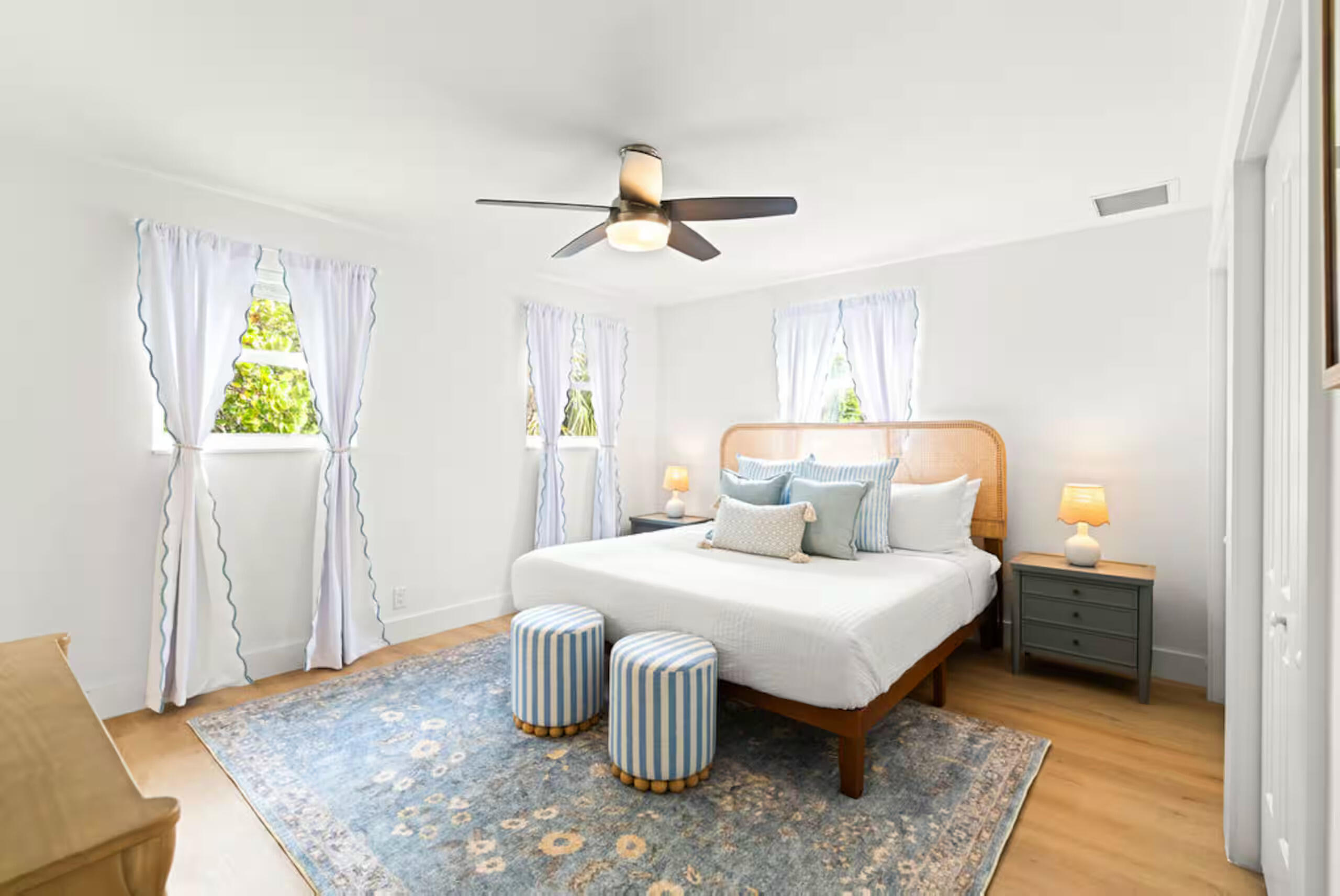 1216 Surf Road Property Photo 10