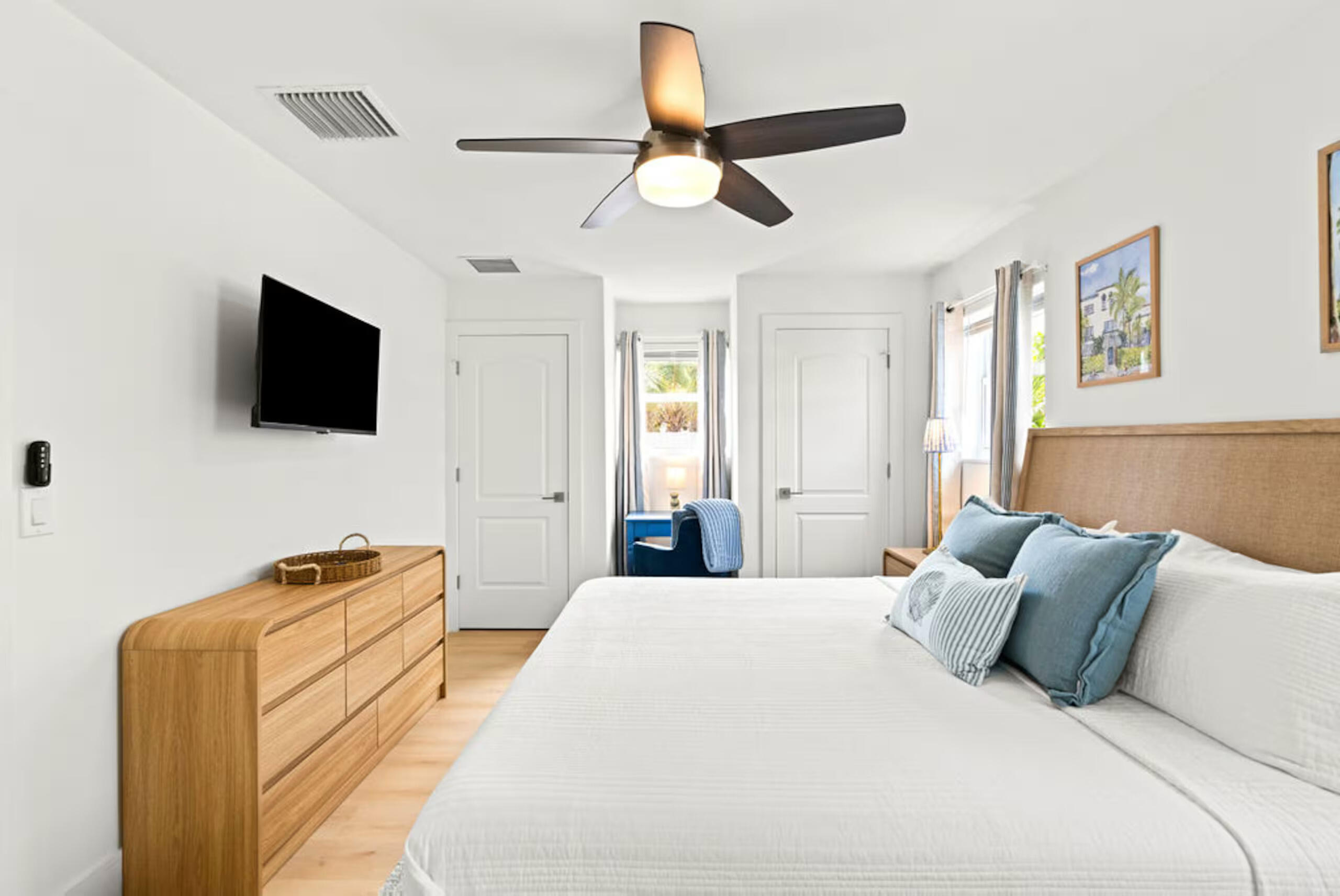 1216 Surf Road Property Photo 13