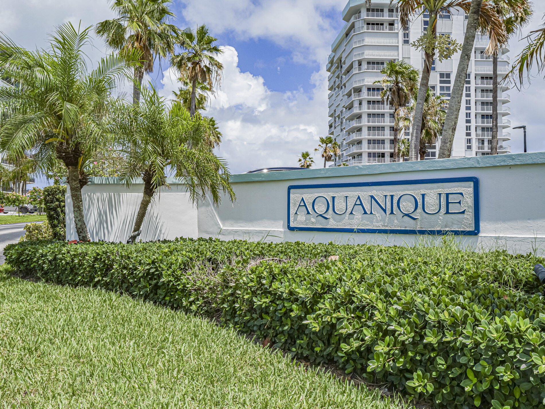 2700 N Highway A1a 305 Property Photo 1