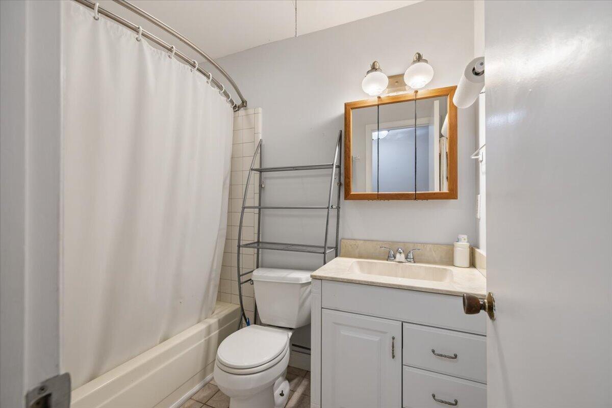 1735 40th Avenue Property Photo 17