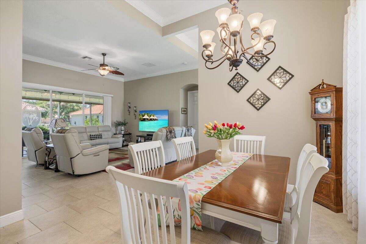 5828 Pine Ridge Circle Property Photo 9