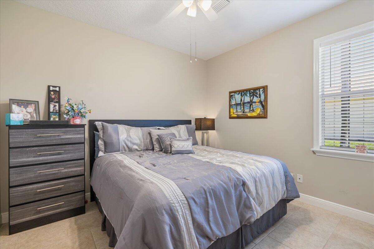 5828 Pine Ridge Circle Property Photo 21
