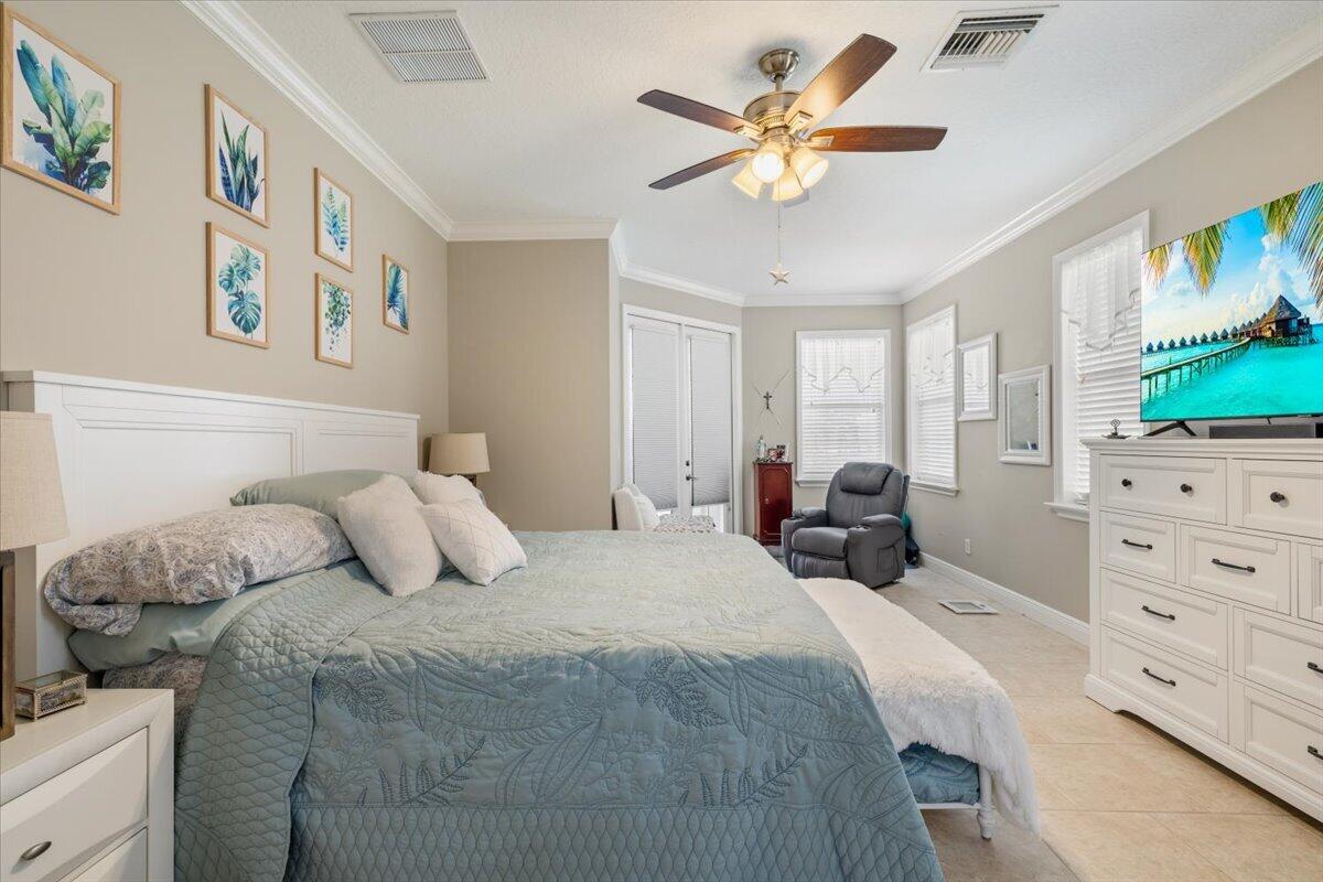 5828 Pine Ridge Circle Property Photo 27