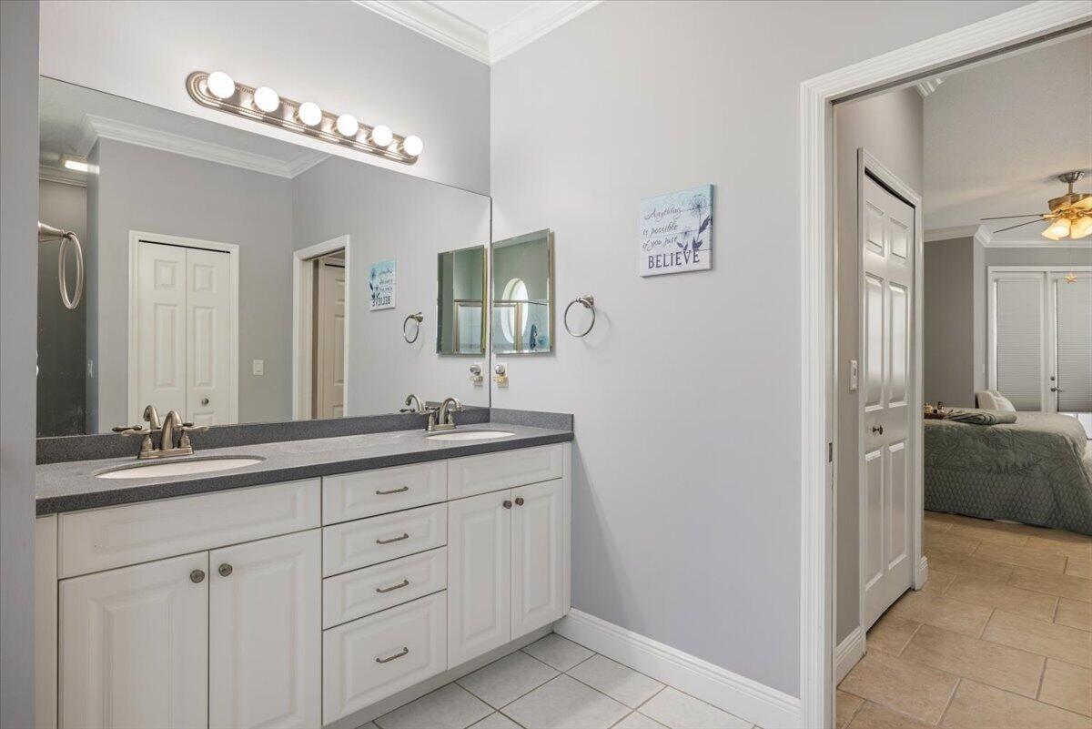 5828 Pine Ridge Circle Property Photo 31