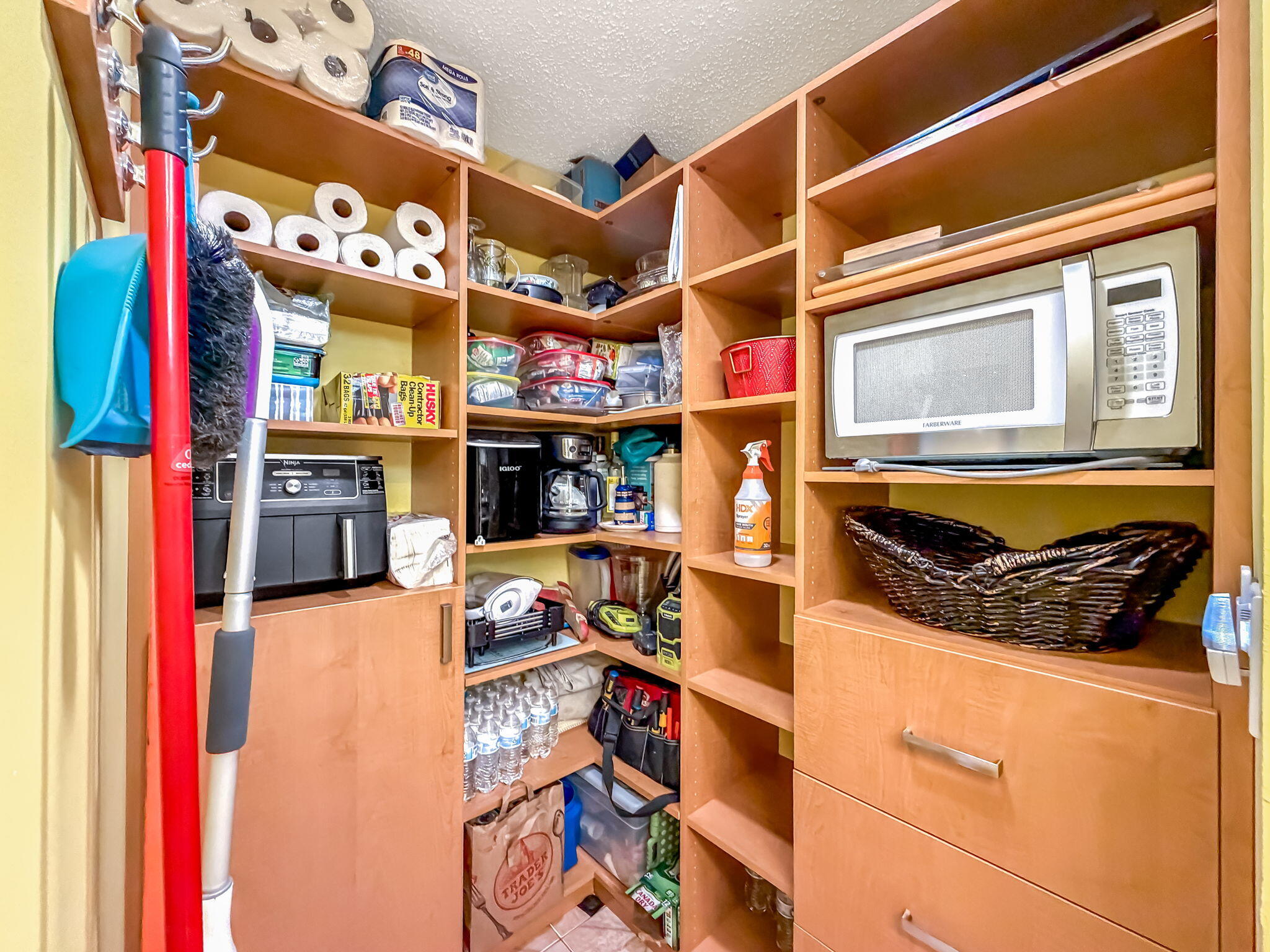 217 Lake Dora Drive Property Photo 15