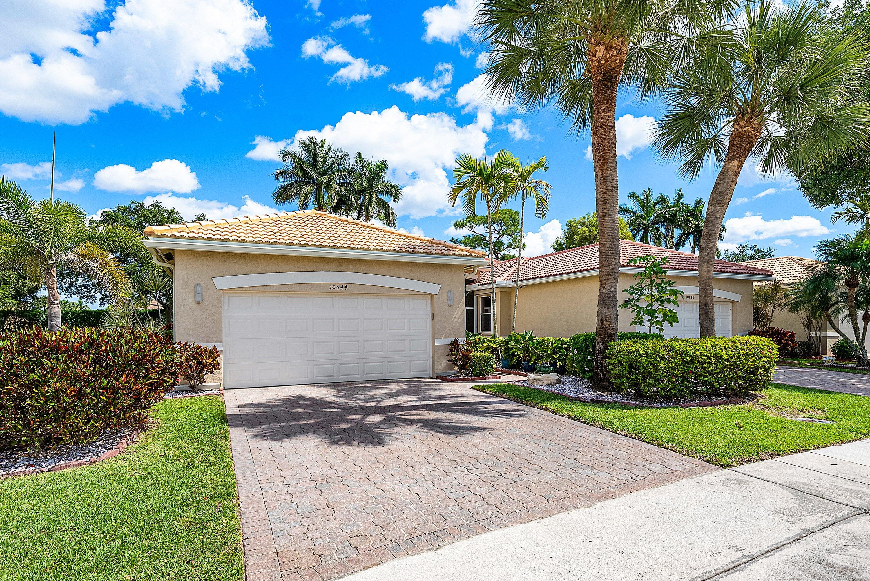 10644 Royal Caribbean Circle Property Photo 1
