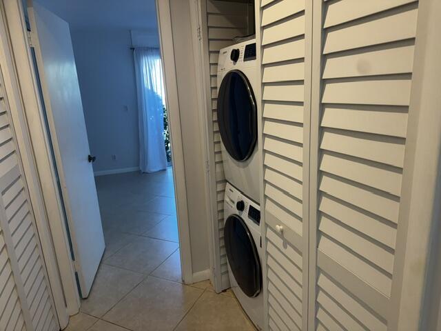 112 E Coral Fish Lane Property Photo 9