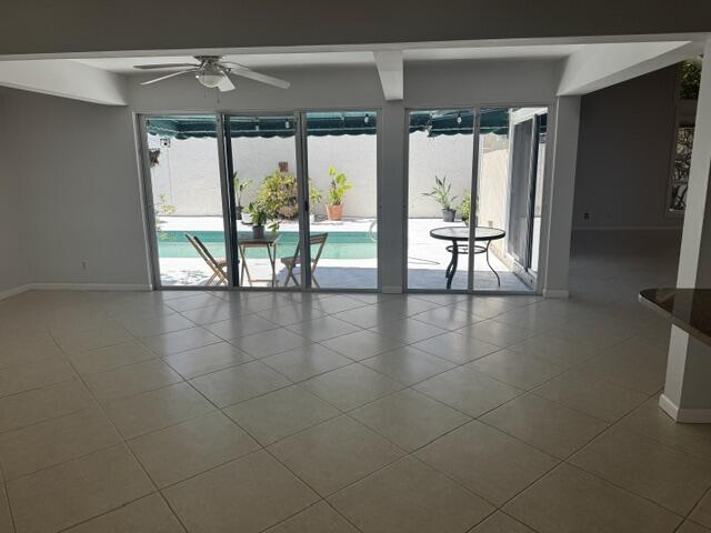 112 E Coral Fish Lane Property Photo 19