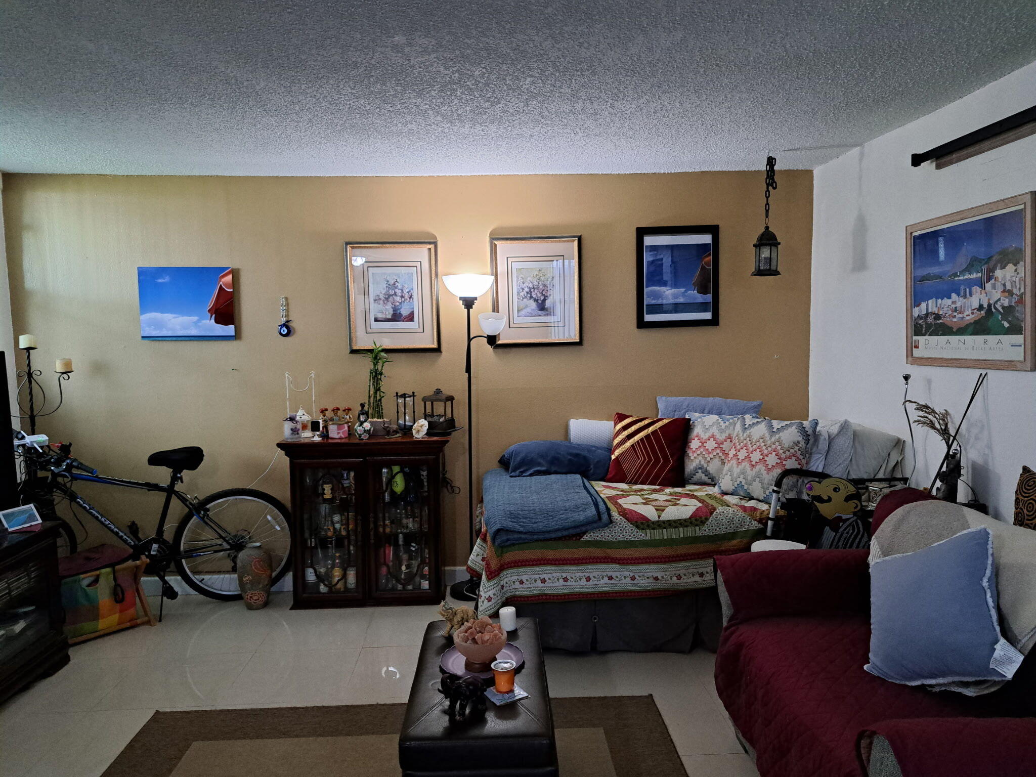 1801 S Treasure Drive Property Photo 6