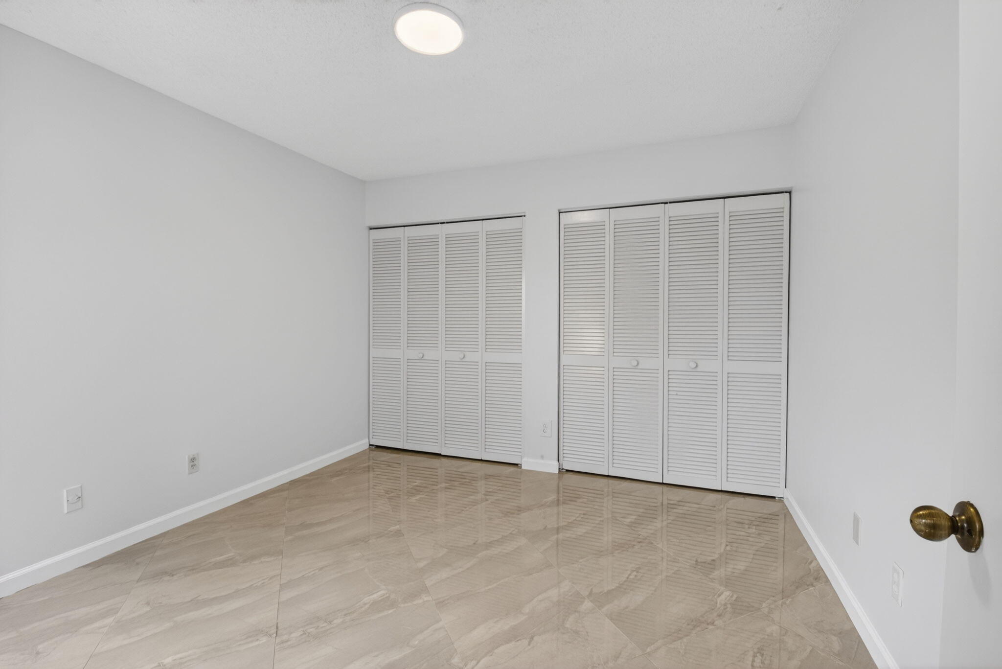 6413 Lansdowne Circle Property Photo 25