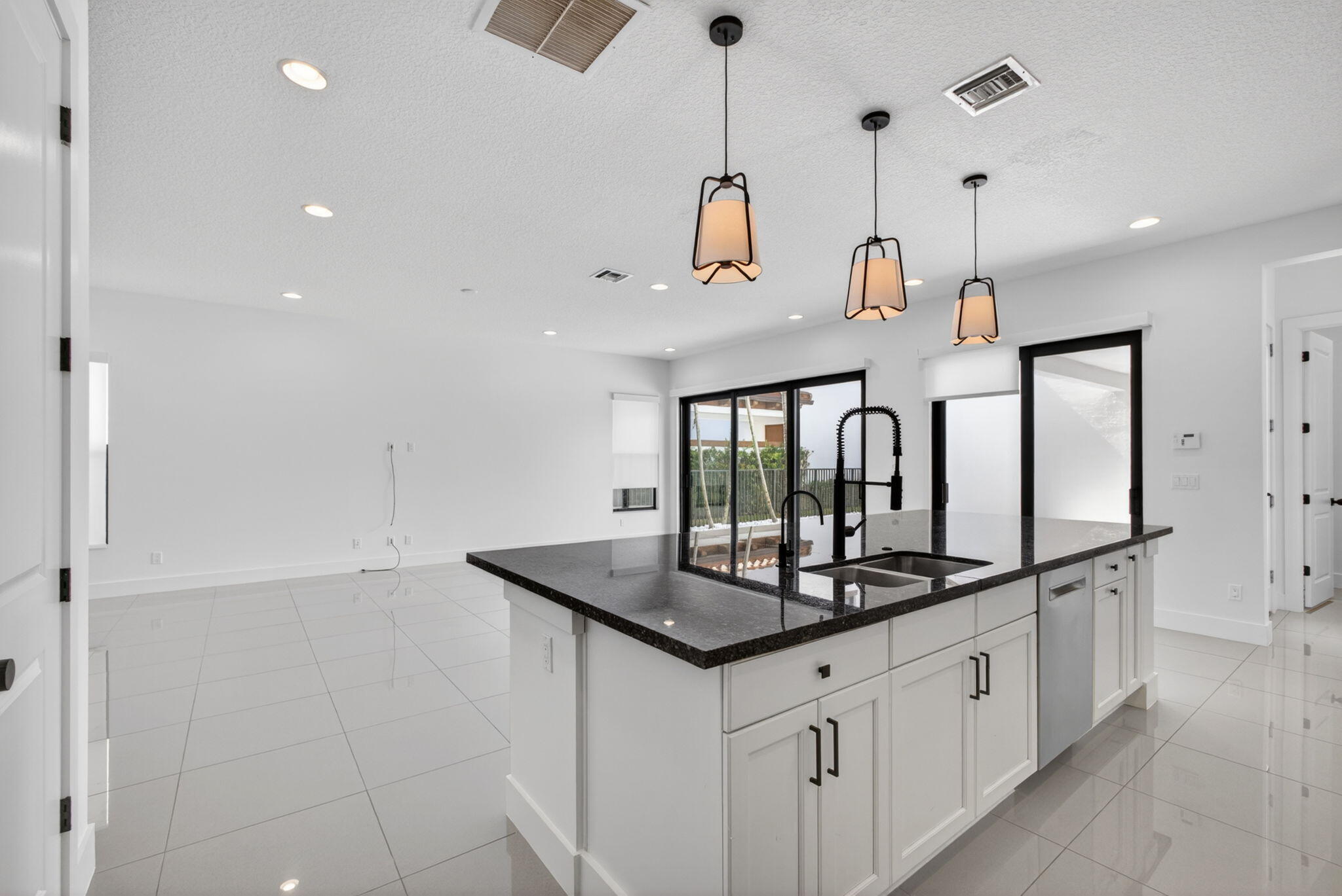 4025 Faraday Way Property Photo 29