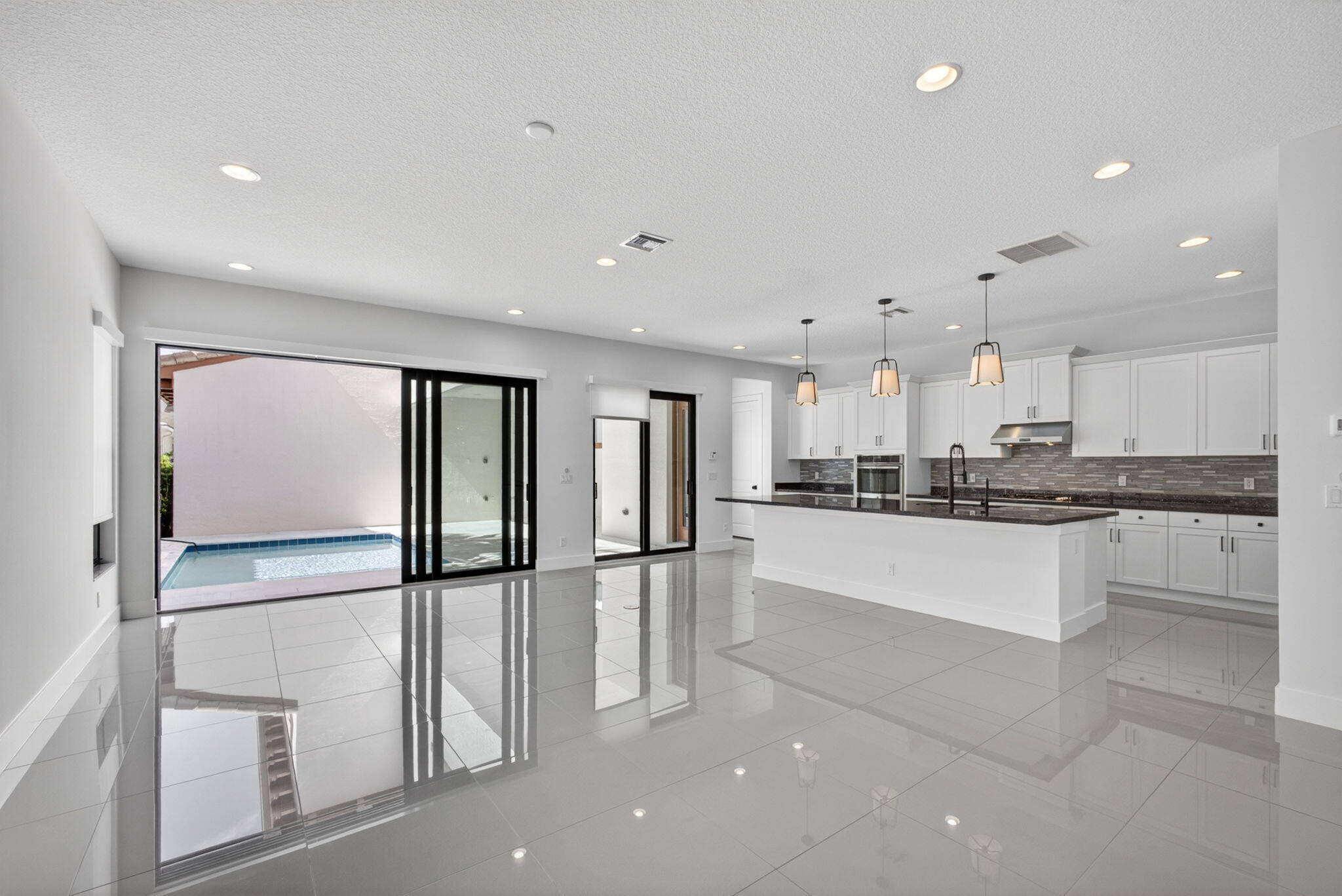 4025 Faraday Way Property Photo 30