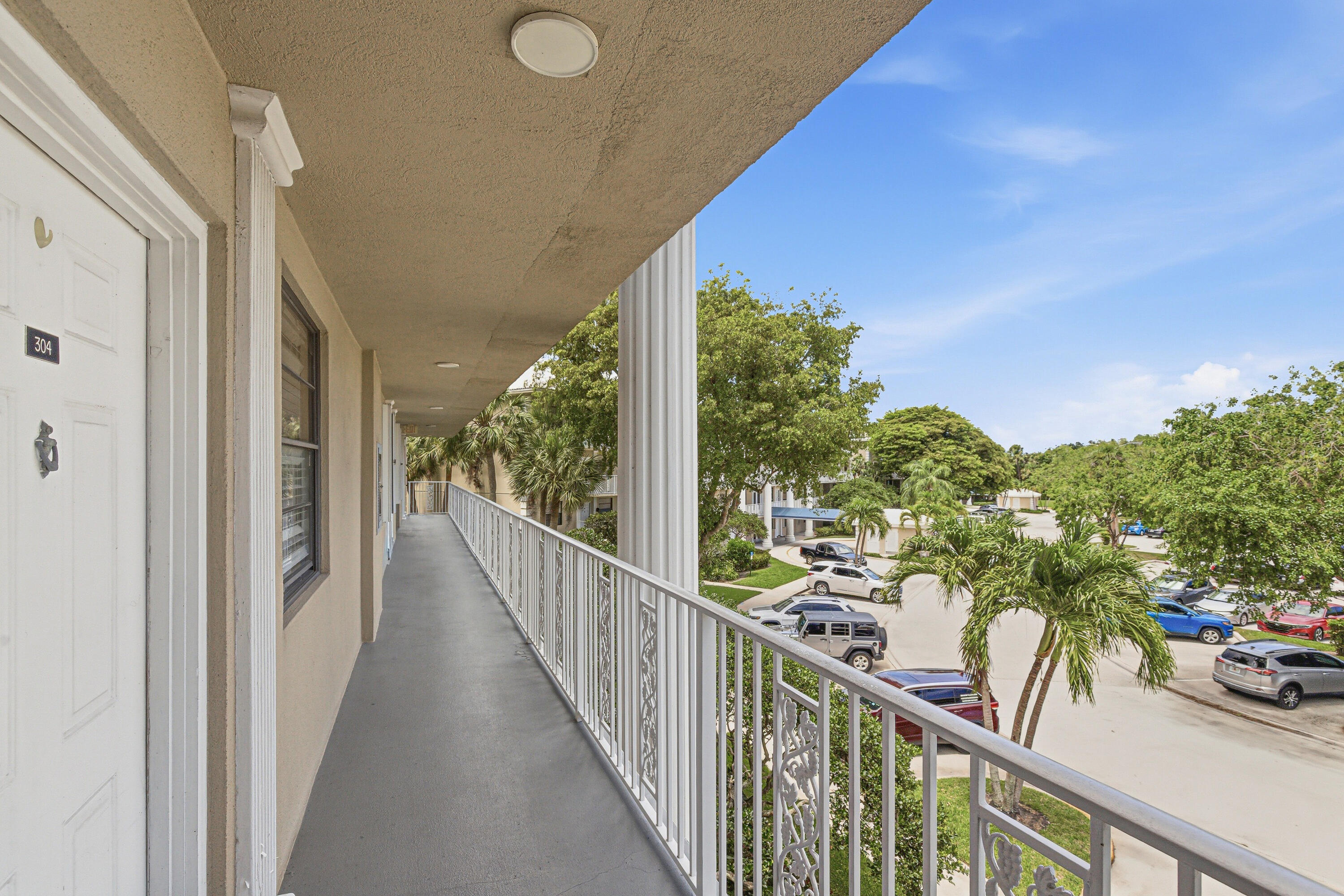 3515 Village Boulevard 304 Property Photo 27