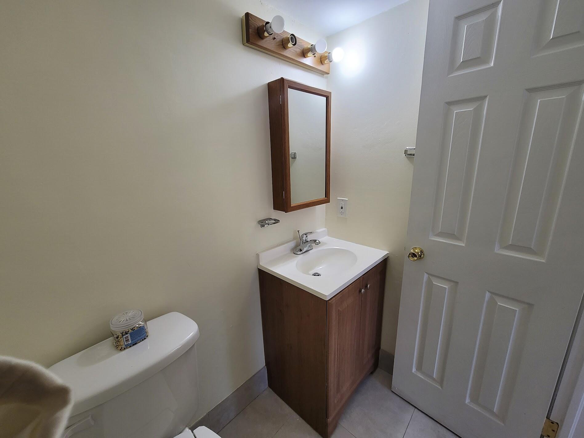 155 Coventry Property Photo 17