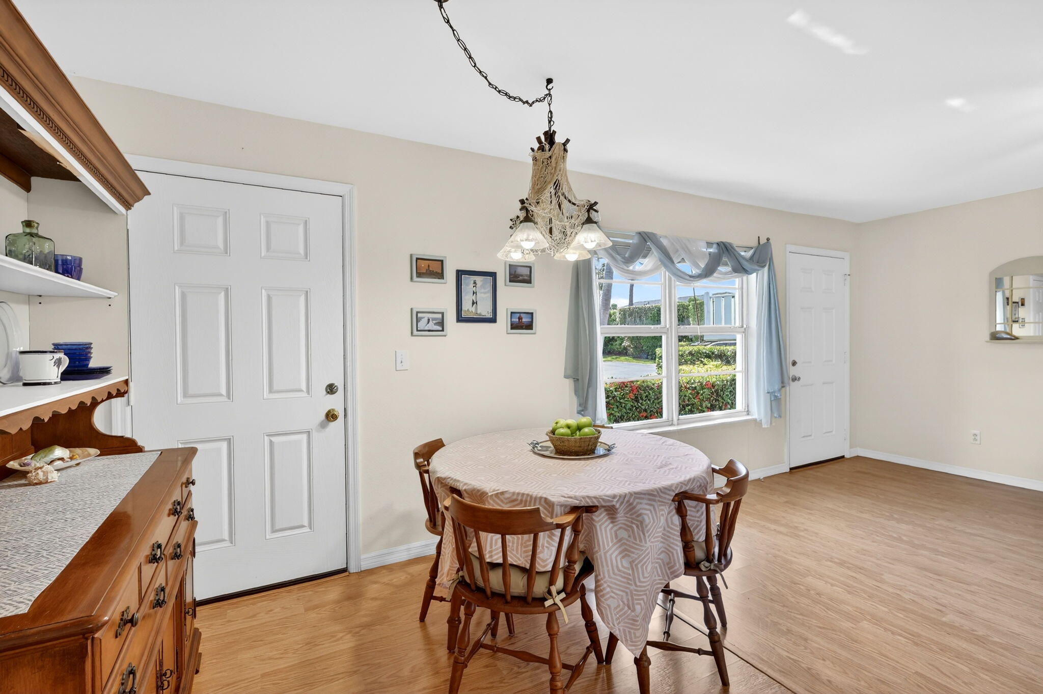 2929 Se Ocean Boulevard M4 Property Photo 10