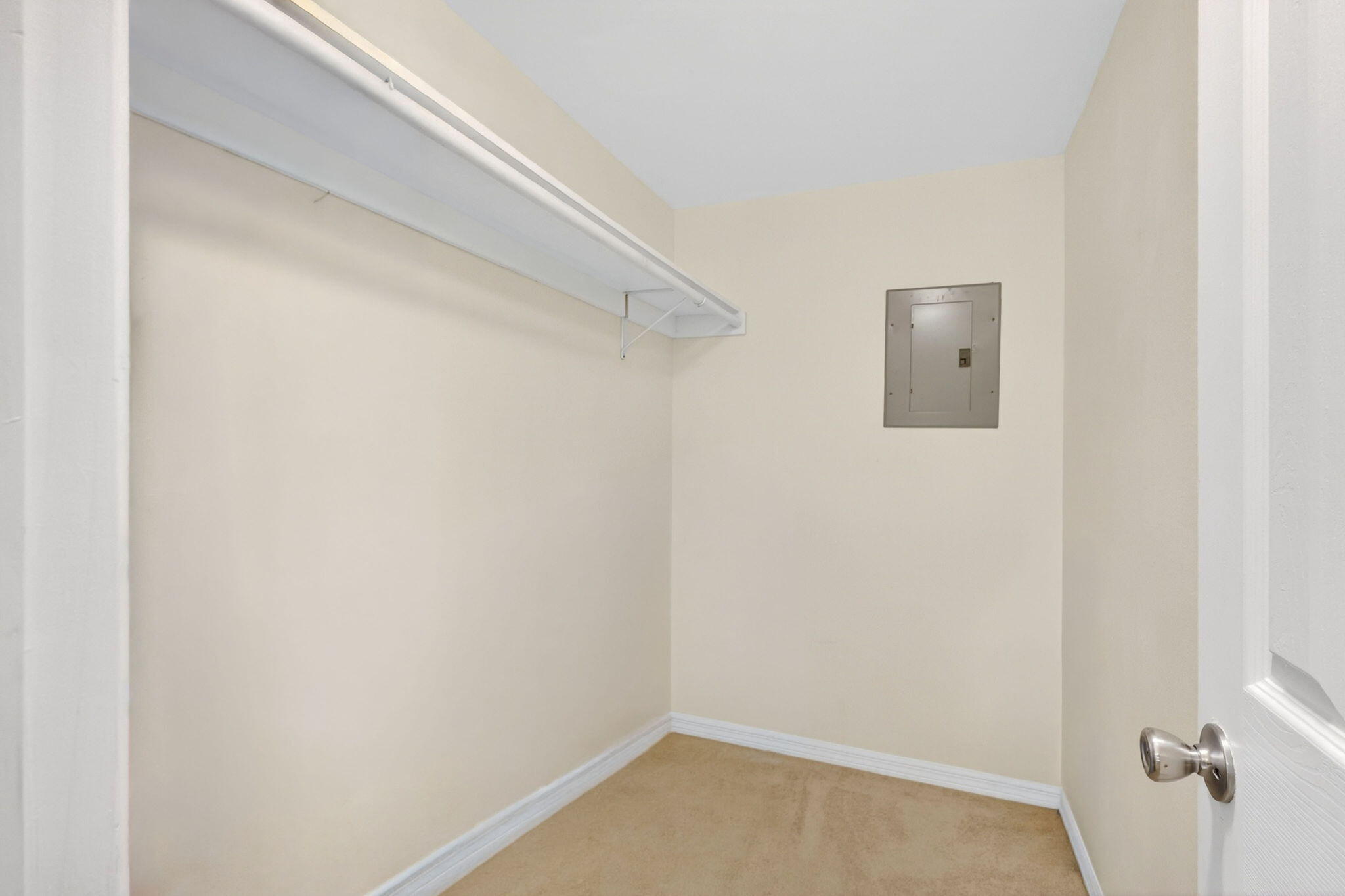 2929 Se Ocean Boulevard M4 Property Photo 22