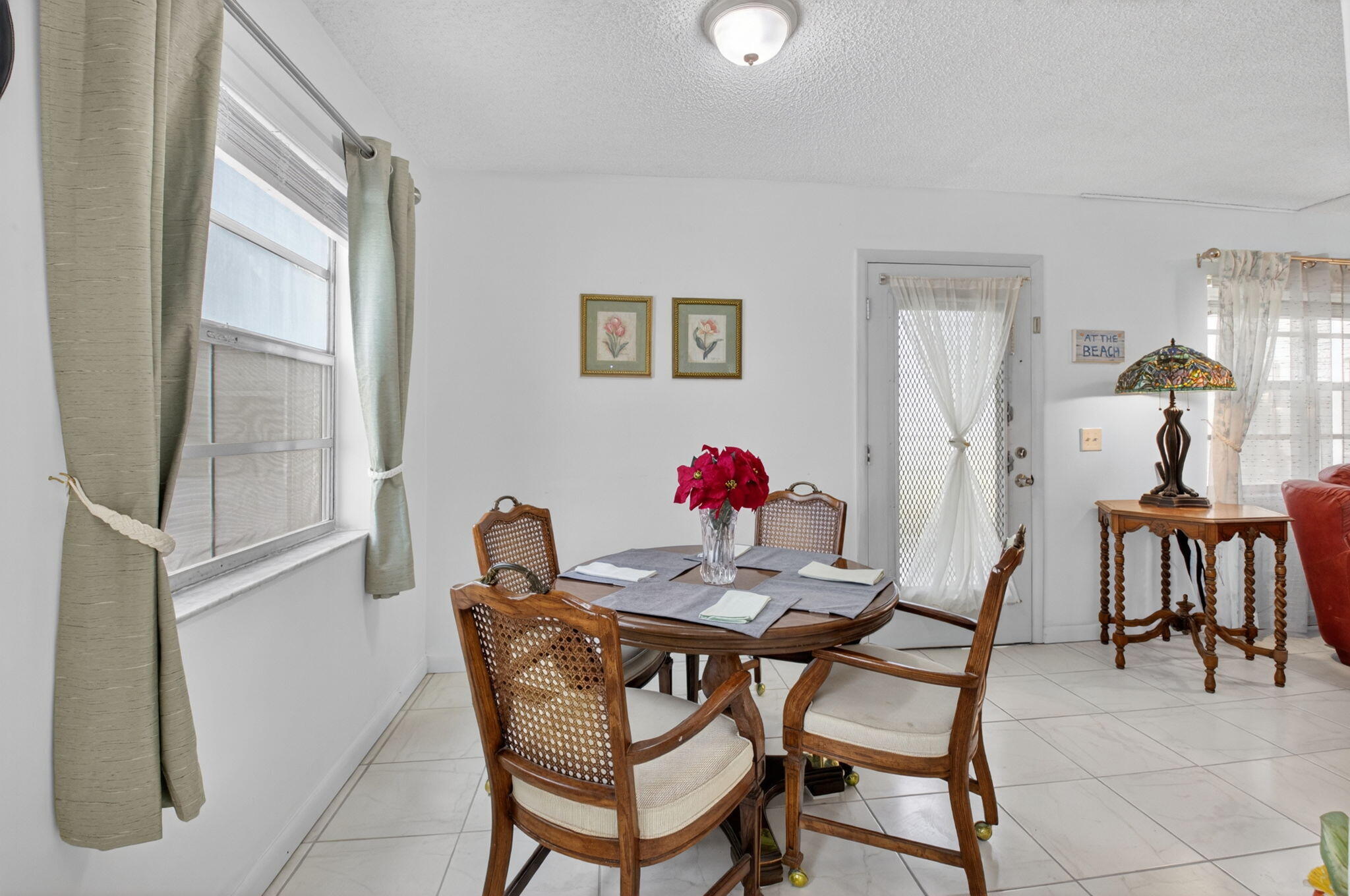 502 Normandy K Property Photo 5