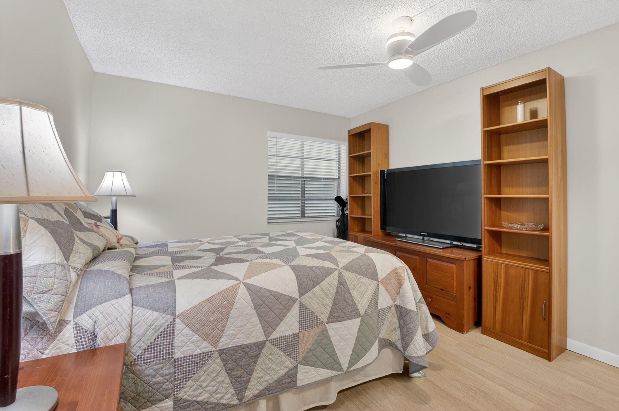502 Normandy K Property Photo 14