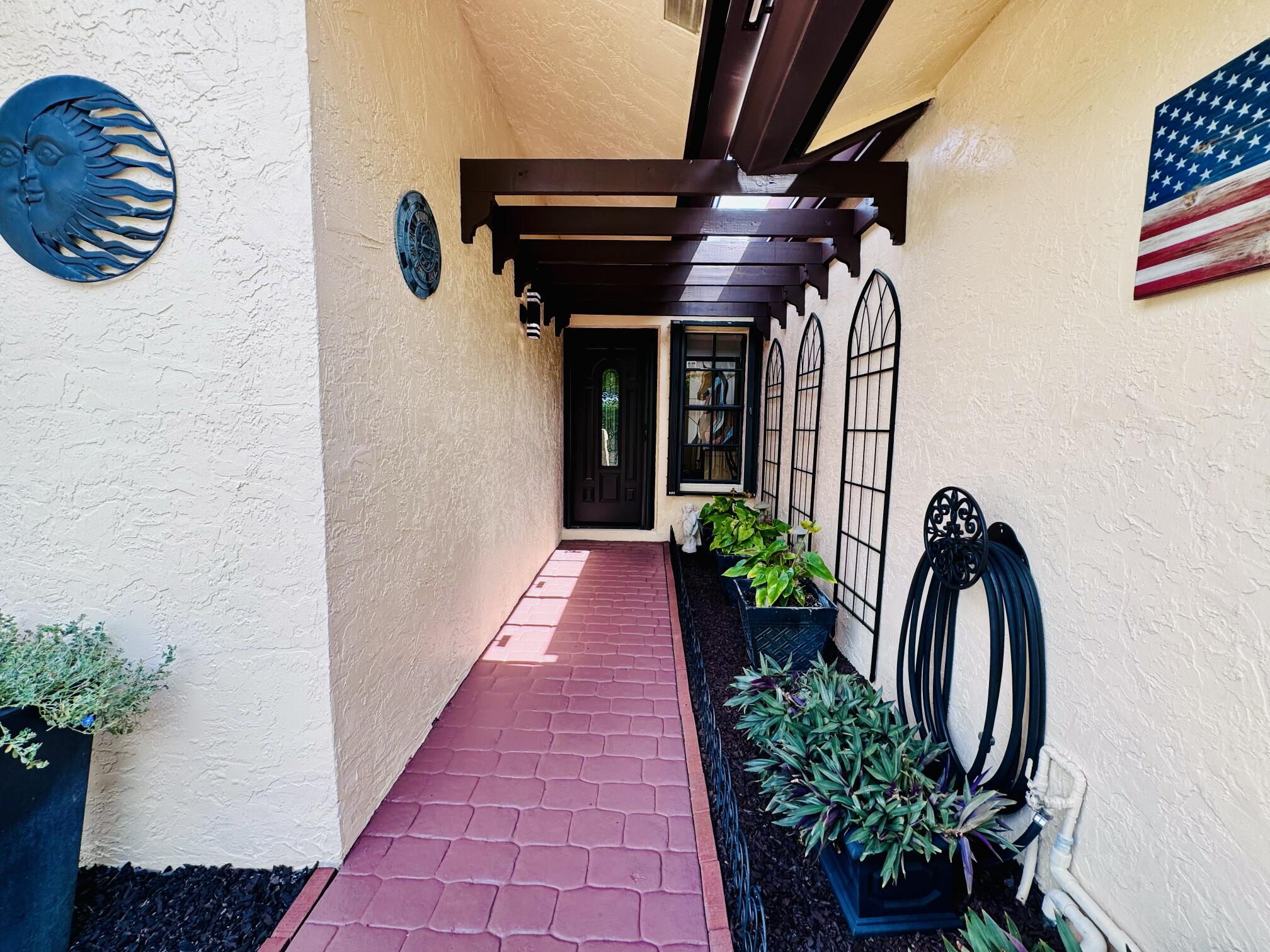 5157 Magellan Way E Property Photo 5
