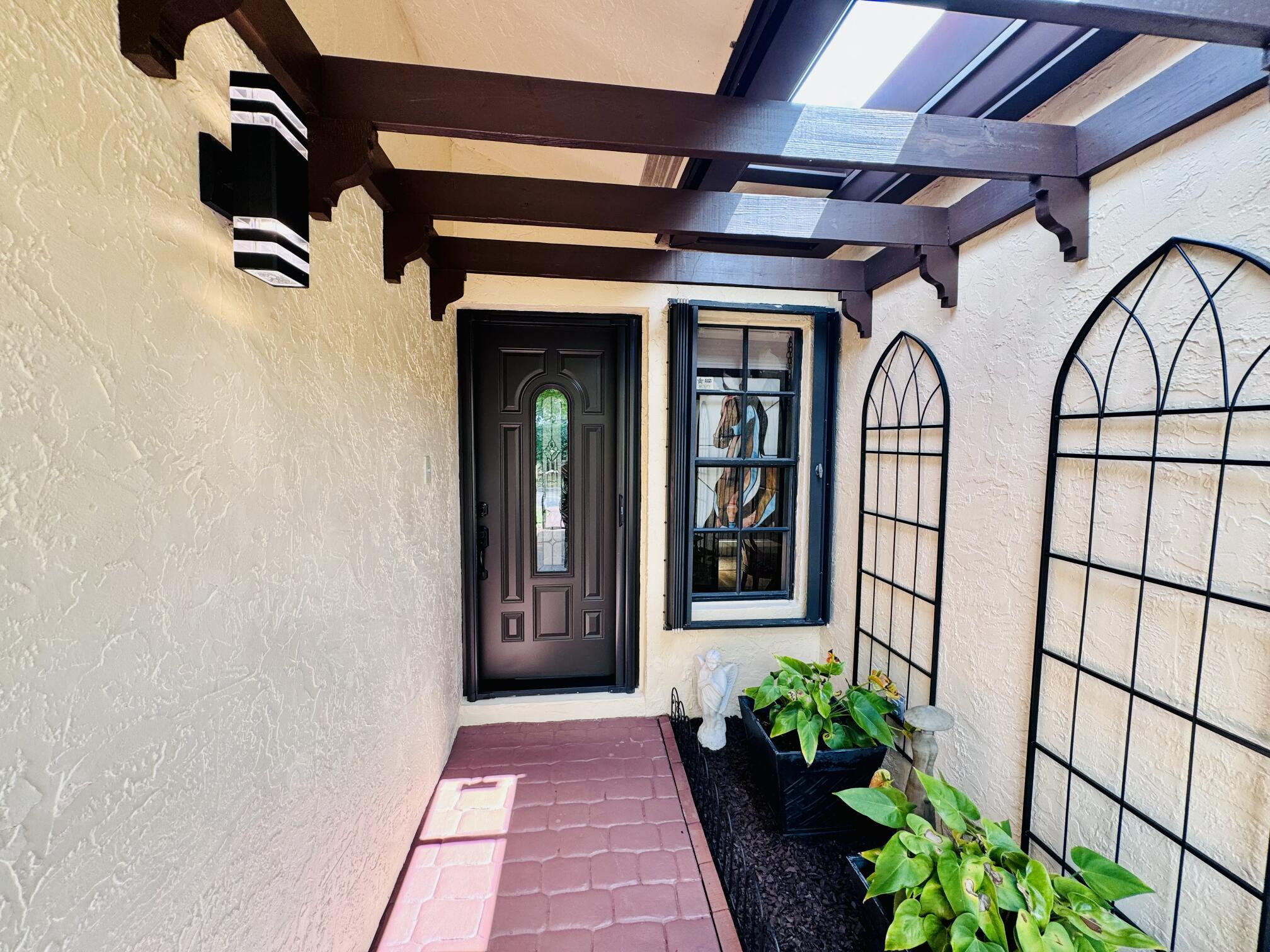 5157 Magellan Way E Property Photo 6