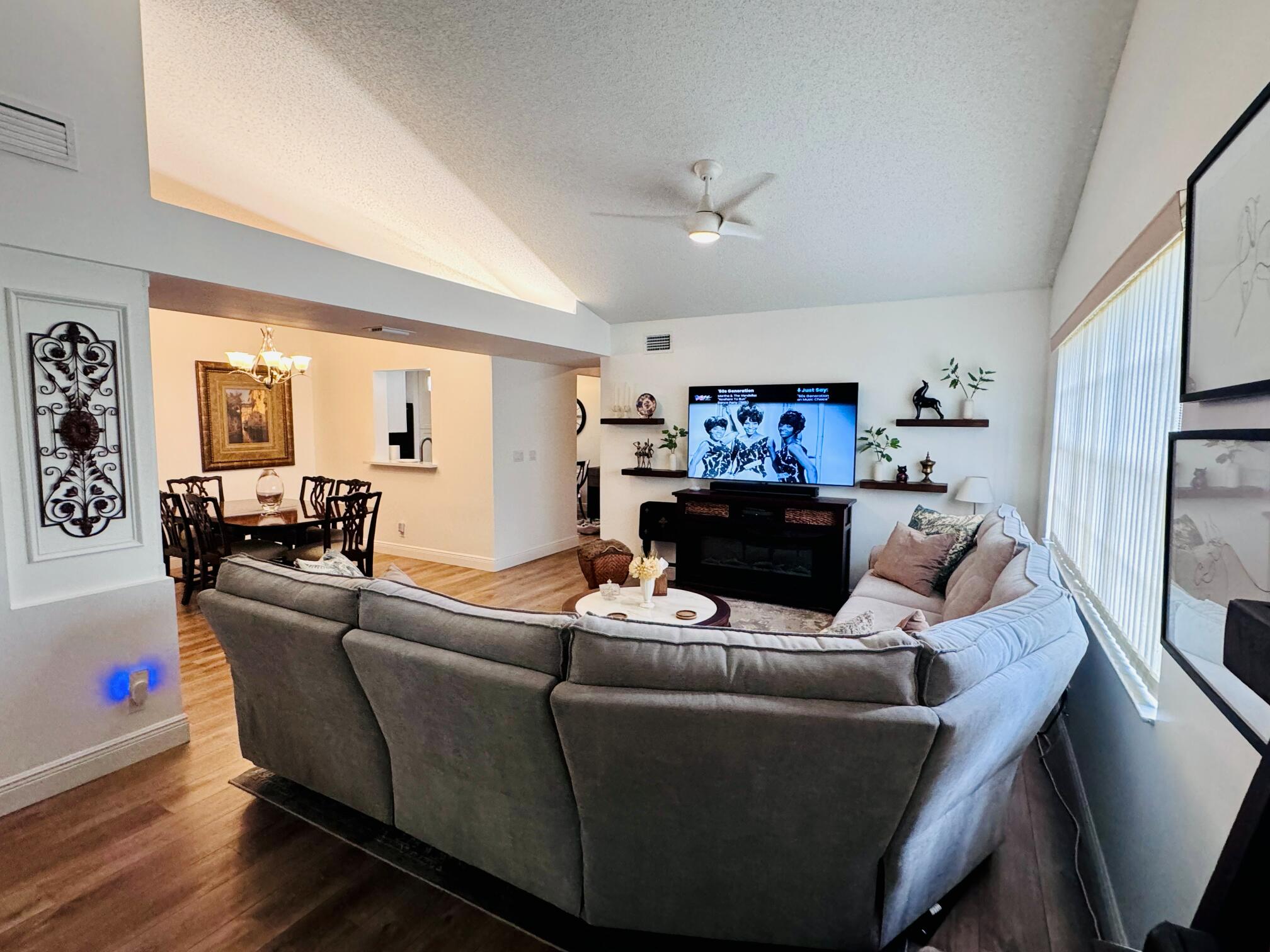 5157 Magellan Way E Property Photo 28