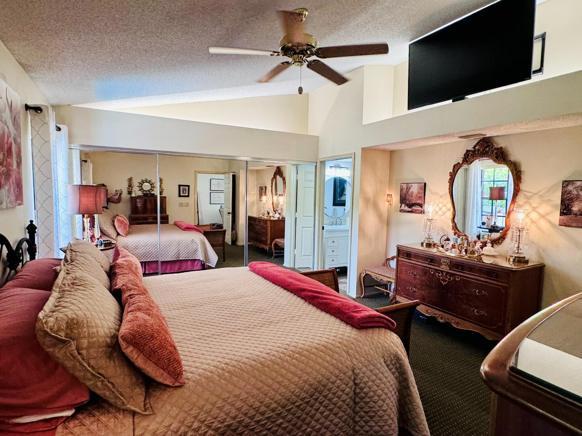 5157 Magellan Way E Property Photo 38