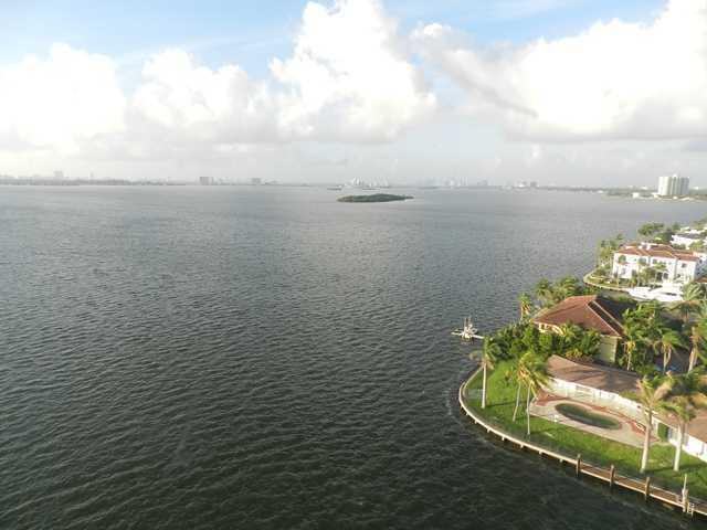 11930 N Bayshore Drive N 706 Property Photo 5